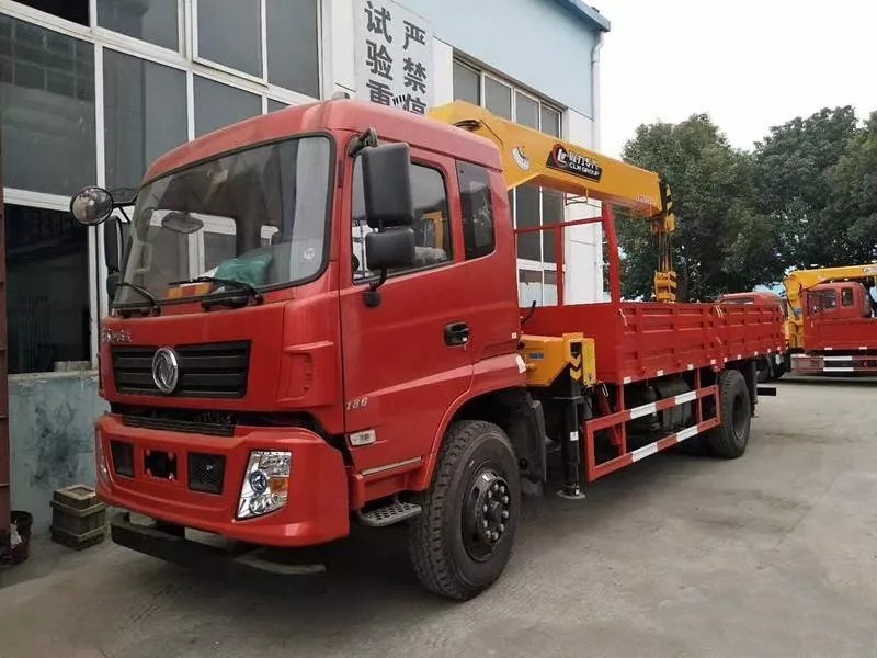 隨車起重設(shè)備，你值得重點(diǎn)關(guān)注的的行業(yè)發(fā)展趨勢(shì)