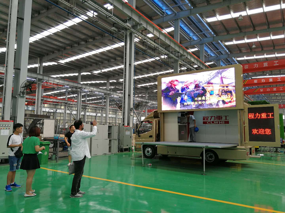 程力重工產(chǎn)品“精工制造、精益求精”——外貿(mào)出口客商不期而至，訂單紛至踏來(lái)