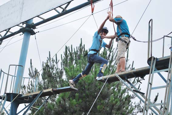 熔煉團(tuán)隊 苦練內(nèi)功——東信醫(yī)藥舉辦第二期“團(tuán)結(jié)協(xié)作，挑戰(zhàn)新高”拓...
