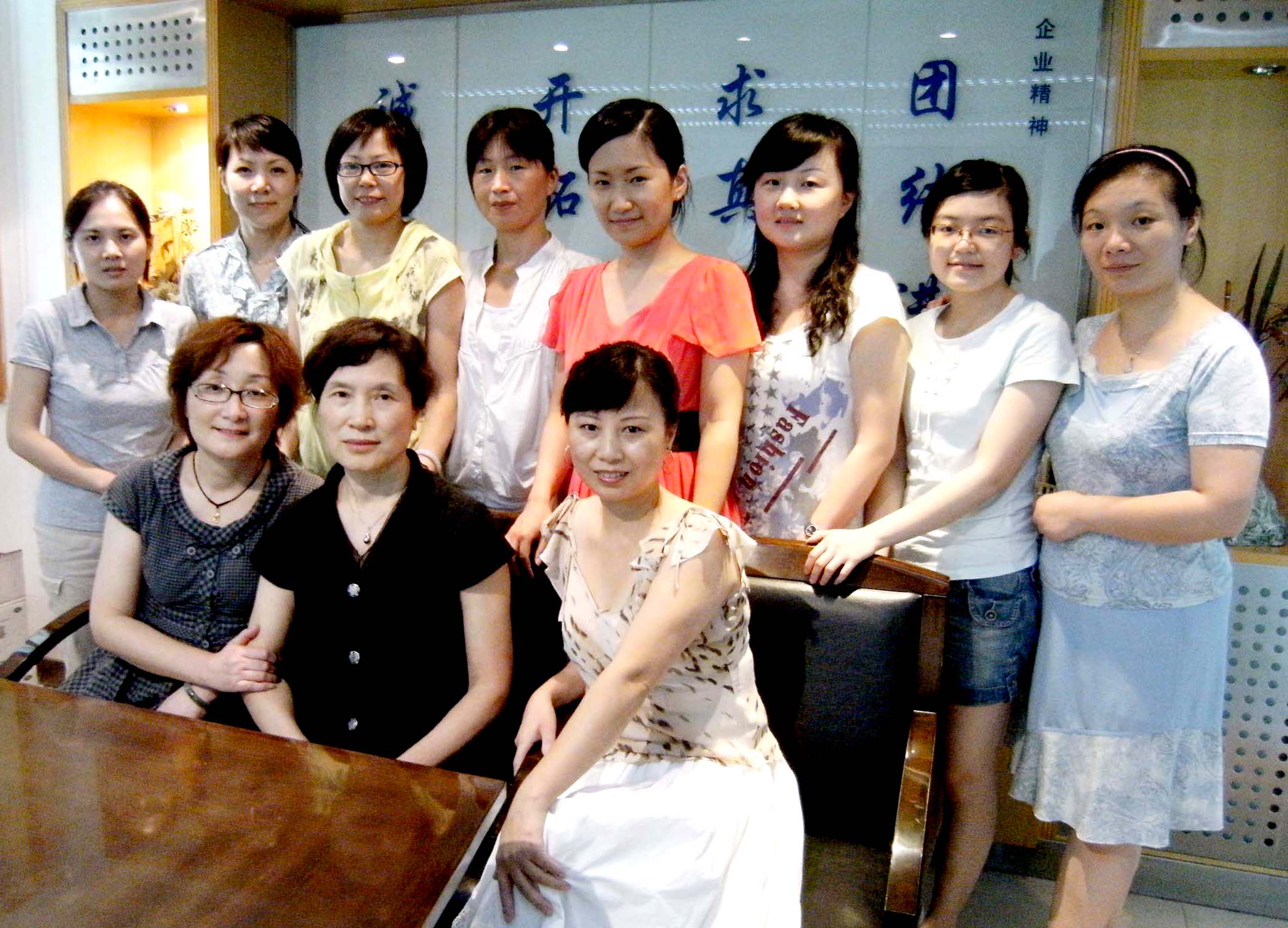 依依不舍情 戀戀濃情意——?dú)g送阮慶云光榮退休