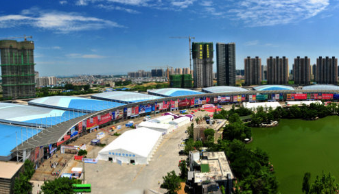 東信醫(yī)藥“扮靚”成都國藥會(huì)